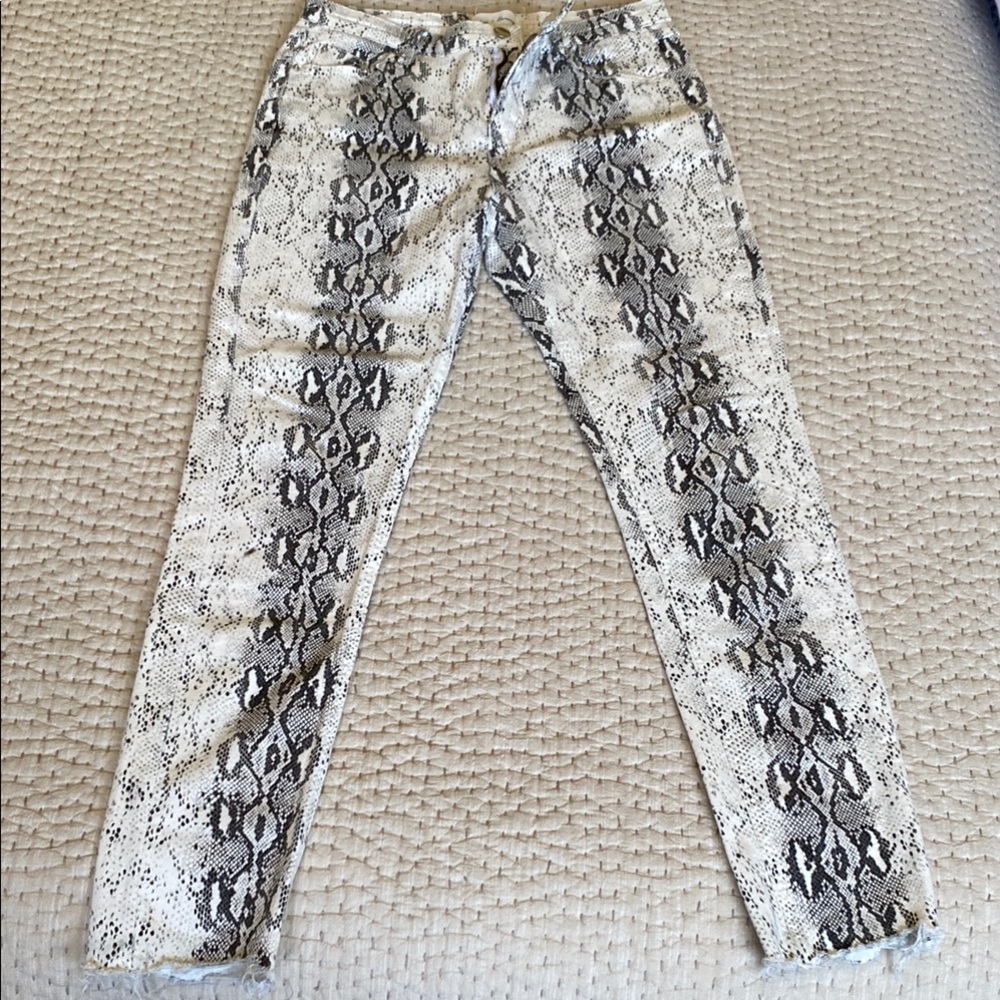 Snakeskin Print Black and White Stretch Raw Hem Jeans Size L
